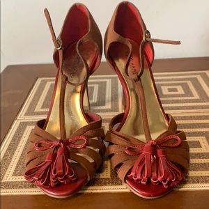 Exchange by Charles David open toed heels sz6